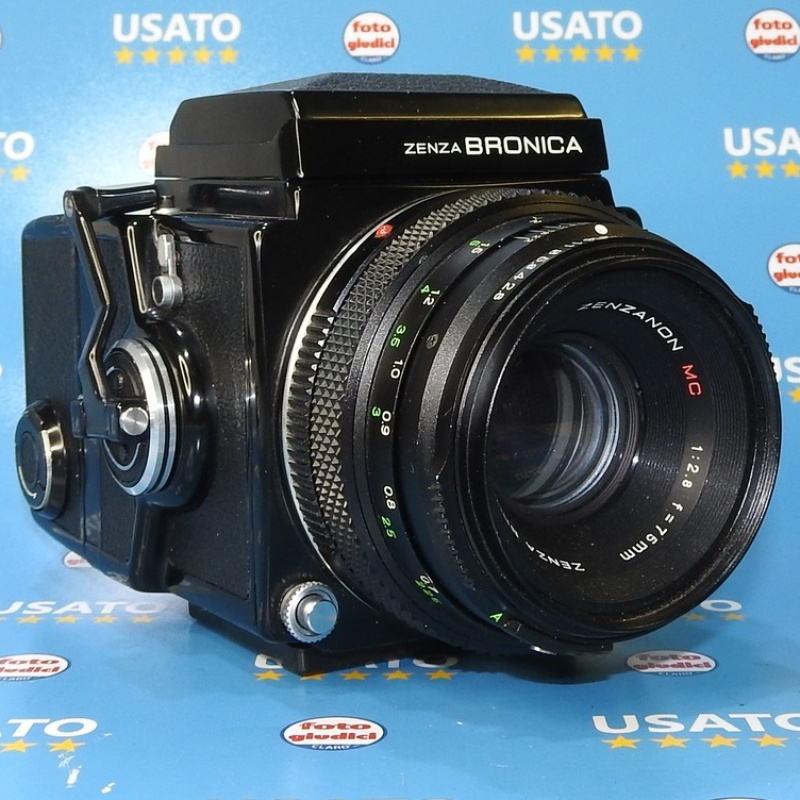 USATO: Zenza Bronica ETR con 75mm e molti accessori